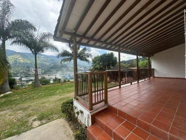 Casa en arriendo en Antioquia, Valle de Aburrá