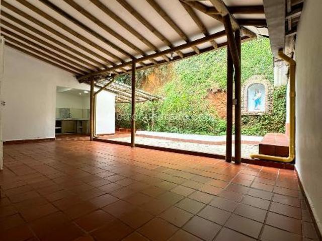 Casa en arriendo en La Tablaza, Valle de Aburrá