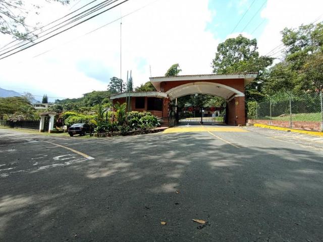 Casa en arriendo en Sur, Pance