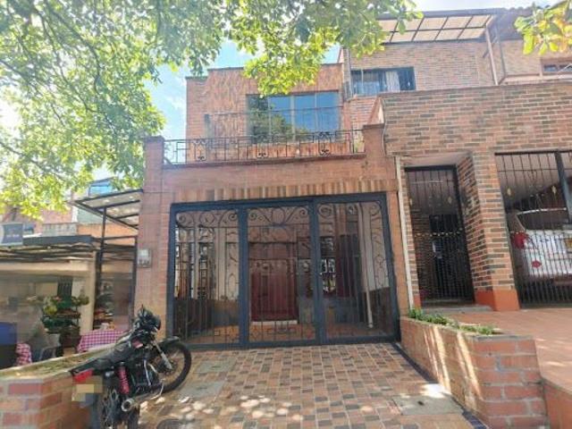 Casa en arriendo en Antioquia, Valle de Aburrá