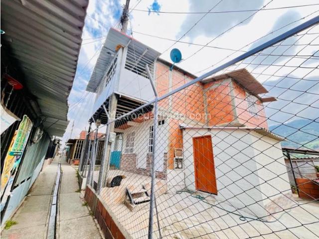 Casa en arriendo en Urbanización Llanitos de Gualará, Calarcá