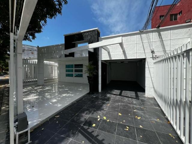 Casa en arriendo en Las Palmas, Barranquilla