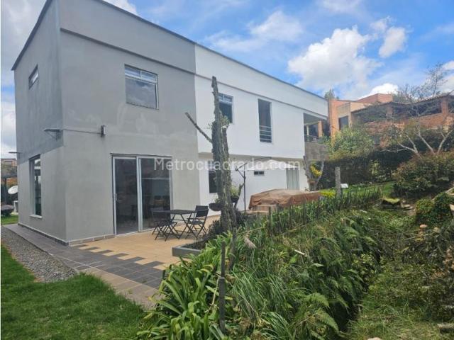 Casa en arriendo en Antioquia, Valle de Aburrá