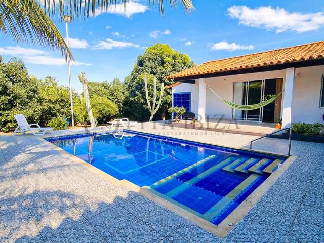 Casa en arriendo en Oriental, Los Patios