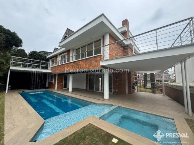 Casa en arriendo en Santander