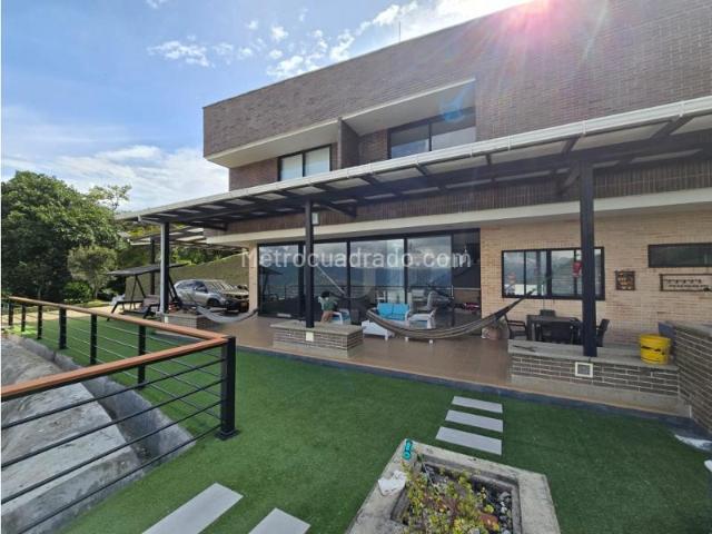 Casa en arriendo en Antioquia, Valle de Aburrá