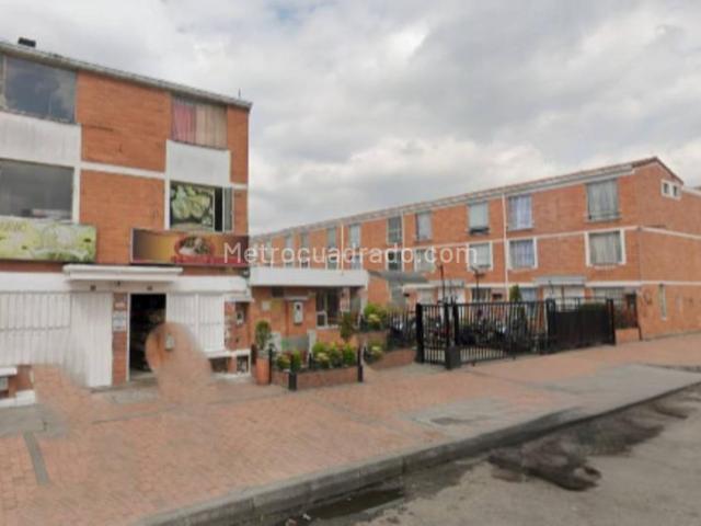 Casa en arriendo en Las Américas, Bogotá