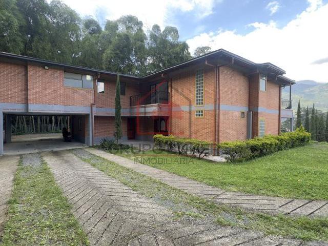 Casa en arriendo en Antioquia, Valle de Aburrá