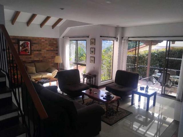 Casa en arriendo en Loma Verde, Manizales