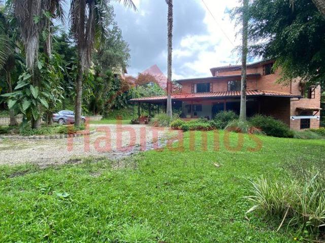 Casa en arriendo en Santander