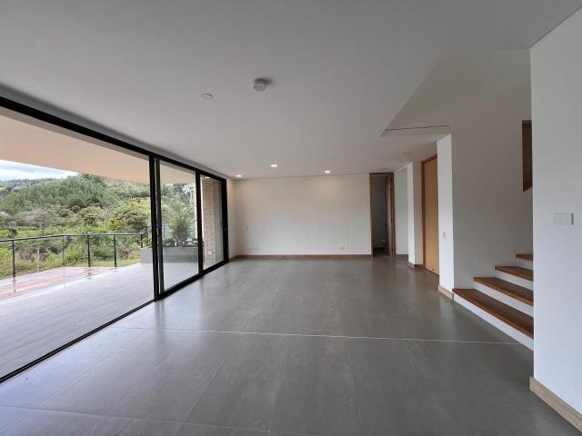 Casa en arriendo en Antioquia, Sajonia