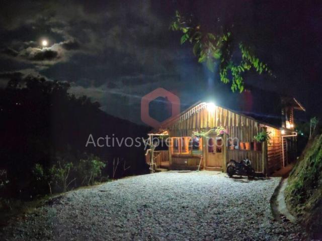 Casa en arriendo en Antioquia, Cocorná