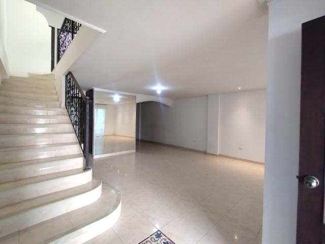 Casa en arriendo en Antioquia, Bajo Cauca