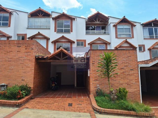Casa en arriendo en Santander