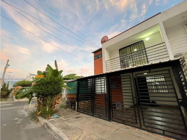 Casa en arriendo en Sur, Palmira