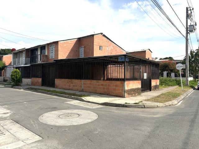 Casa en arriendo en Palmira, Sur