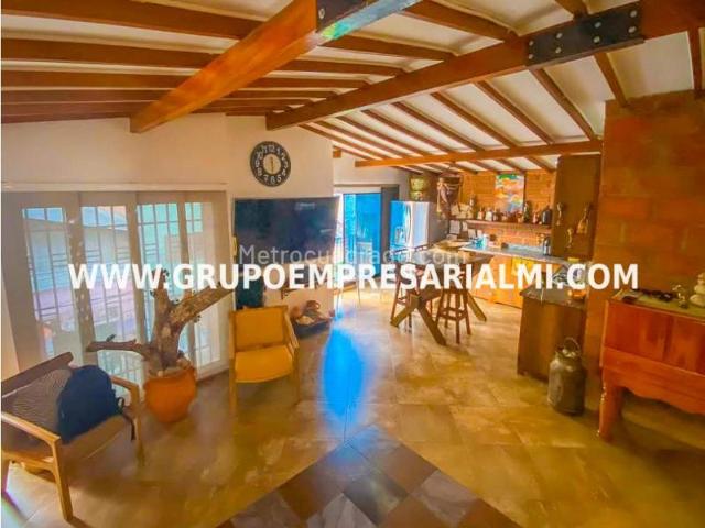 Casa en arriendo en Antioquia, Valle de Aburrá
