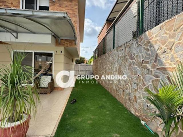 Casa en arriendo en Santander