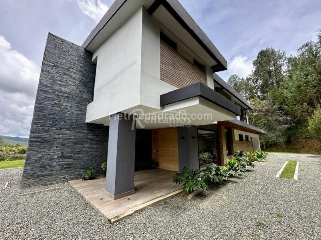 Casa en arriendo en Antioquia, El Brasil