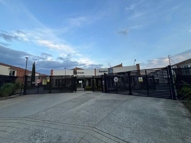 Casa en arriendo en Robles, Jamundí