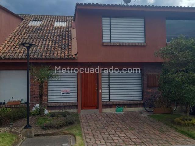 Casa en arriendo en La Reserva, Casco urbano de Chía