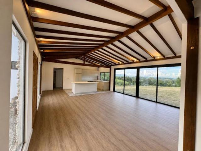 Casa en arriendo en Antioquia, Sajonia