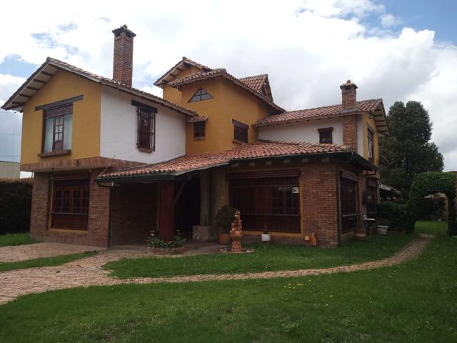 Casa en arriendo en San Humberto, Cundinamarca
