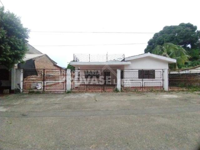 Casa en arriendo en Oriental, San Cayetano