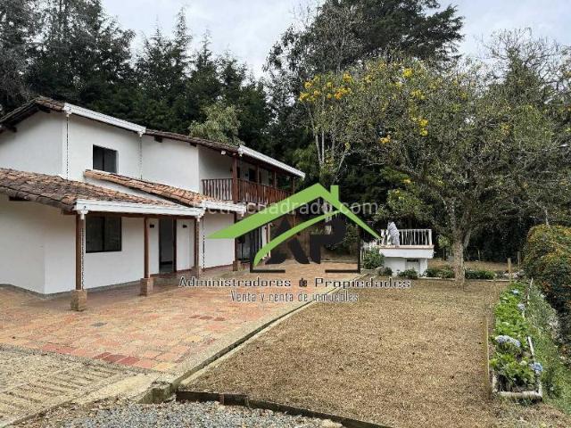 Casa en arriendo en Antioquia, Valle de Aburrá
