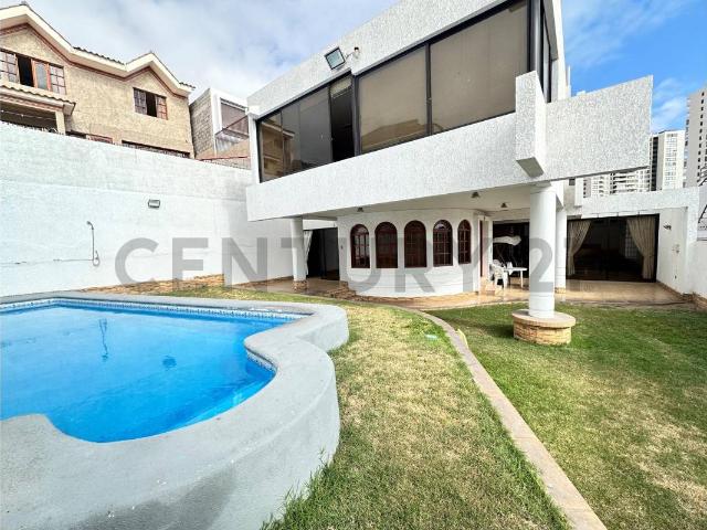Casa en arriendo en Iquique, Provincia de Iquique