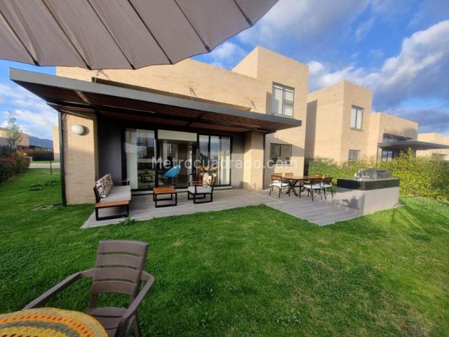 Casa en arriendo en Rozo, Cota