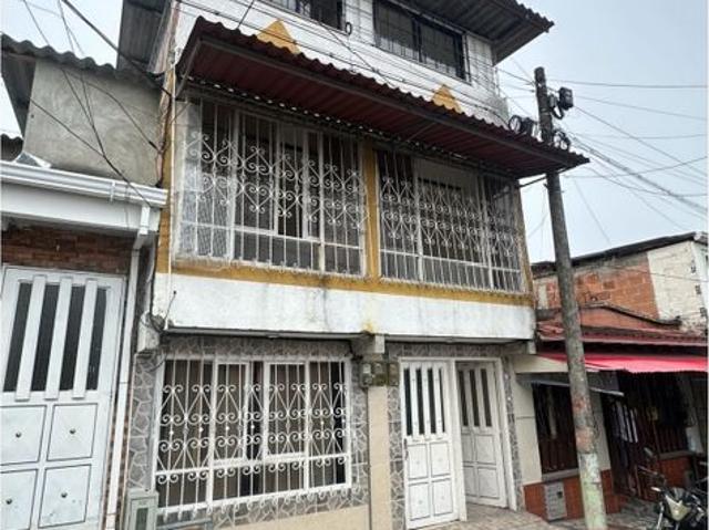 Casa en arriendo en Rufino J. Cuervo, Armenia