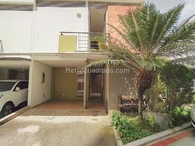 Casa en arriendo en Cañaveral, Santander