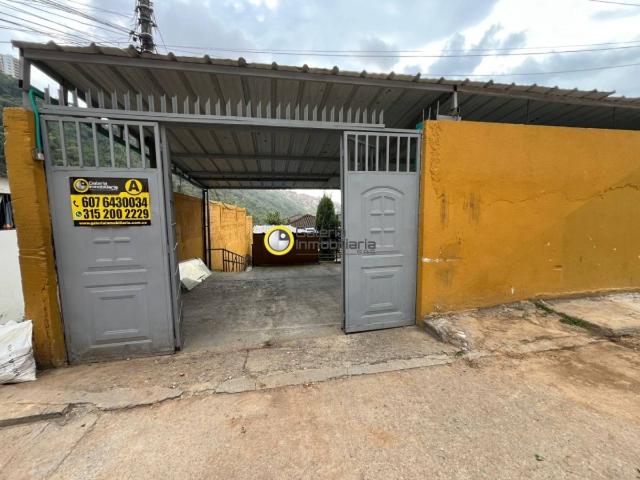 Casa en arriendo en Santander