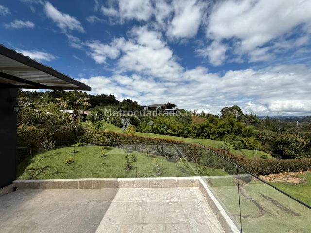 Casa en arriendo en La Victoria, Santander