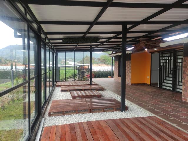 Casa en arriendo en Antioquia, San Vicente
