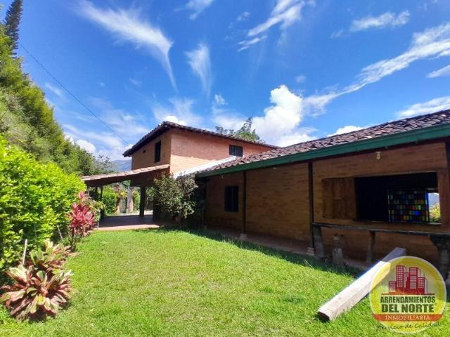 Casa en arriendo en Antioquia, Valle de Aburrá