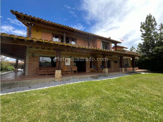 Casa en arriendo en Antioquia, El Carmen De Viboral