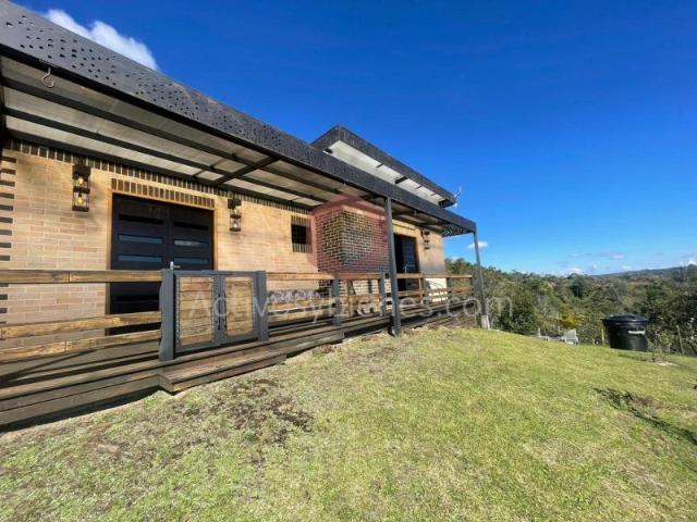 Casa en arriendo en Antioquia, San Vicente