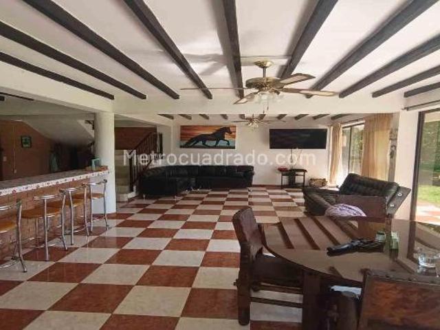 Casa en arriendo en Caldas, Palestina