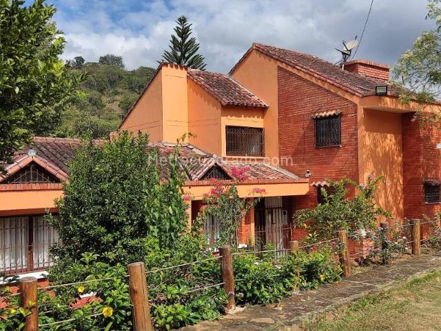 Casa en arriendo en Santander