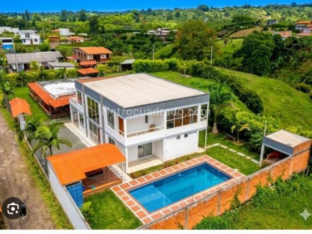 Casa en arriendo en Alcalá, Valle Del Cauca
