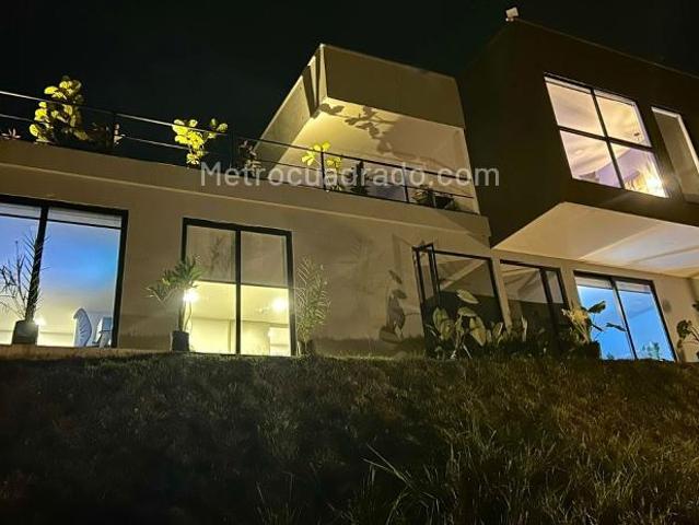 Casa en arriendo en Risaralda
