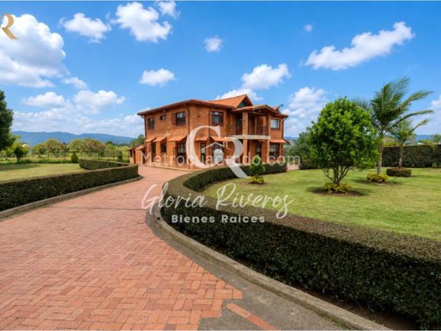 Casa en arriendo en Parcelas, Cota