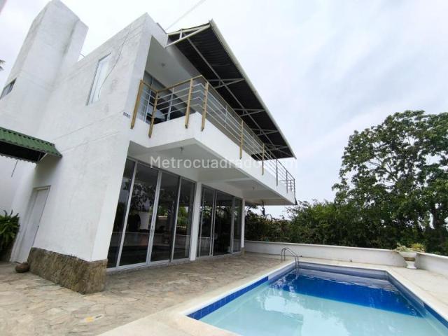 Casa en arriendo en Pozos Colorados, Magdalena