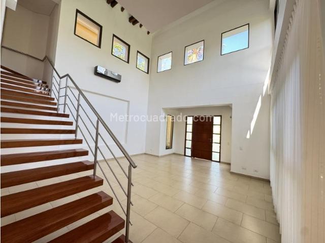 Casa en arriendo en Paraguay, Bolívar