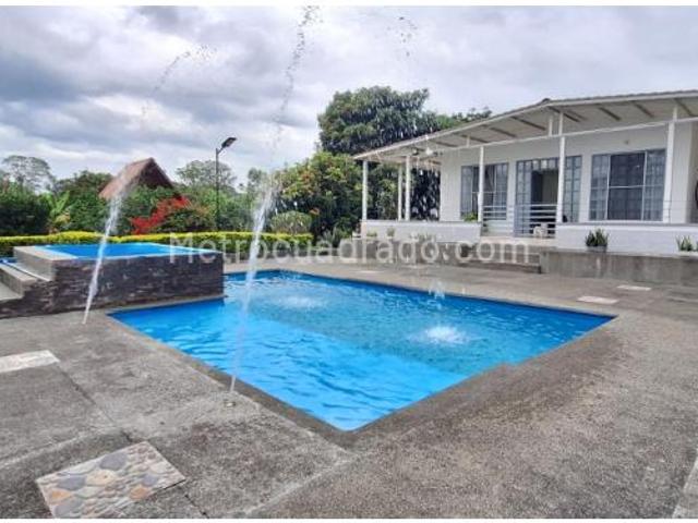 Casa en arriendo en Calarcá, Capital