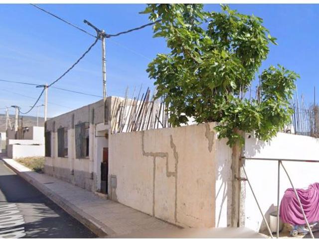 Casa en venta en El Parador de las Hortichuelas, Roquetas De Mar