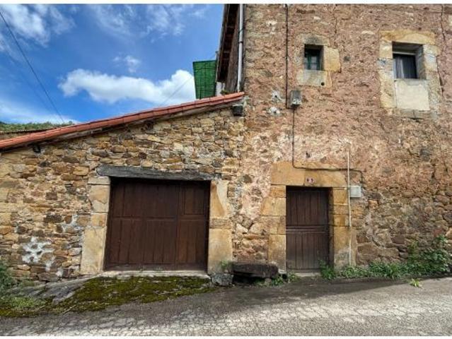 Casa en venta en Rasines, Cantabria