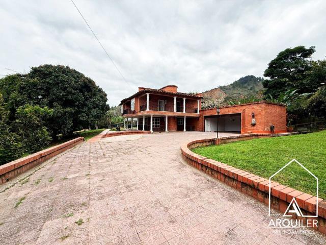 Casa en arriendo en Antioquia, Valle de Aburrá